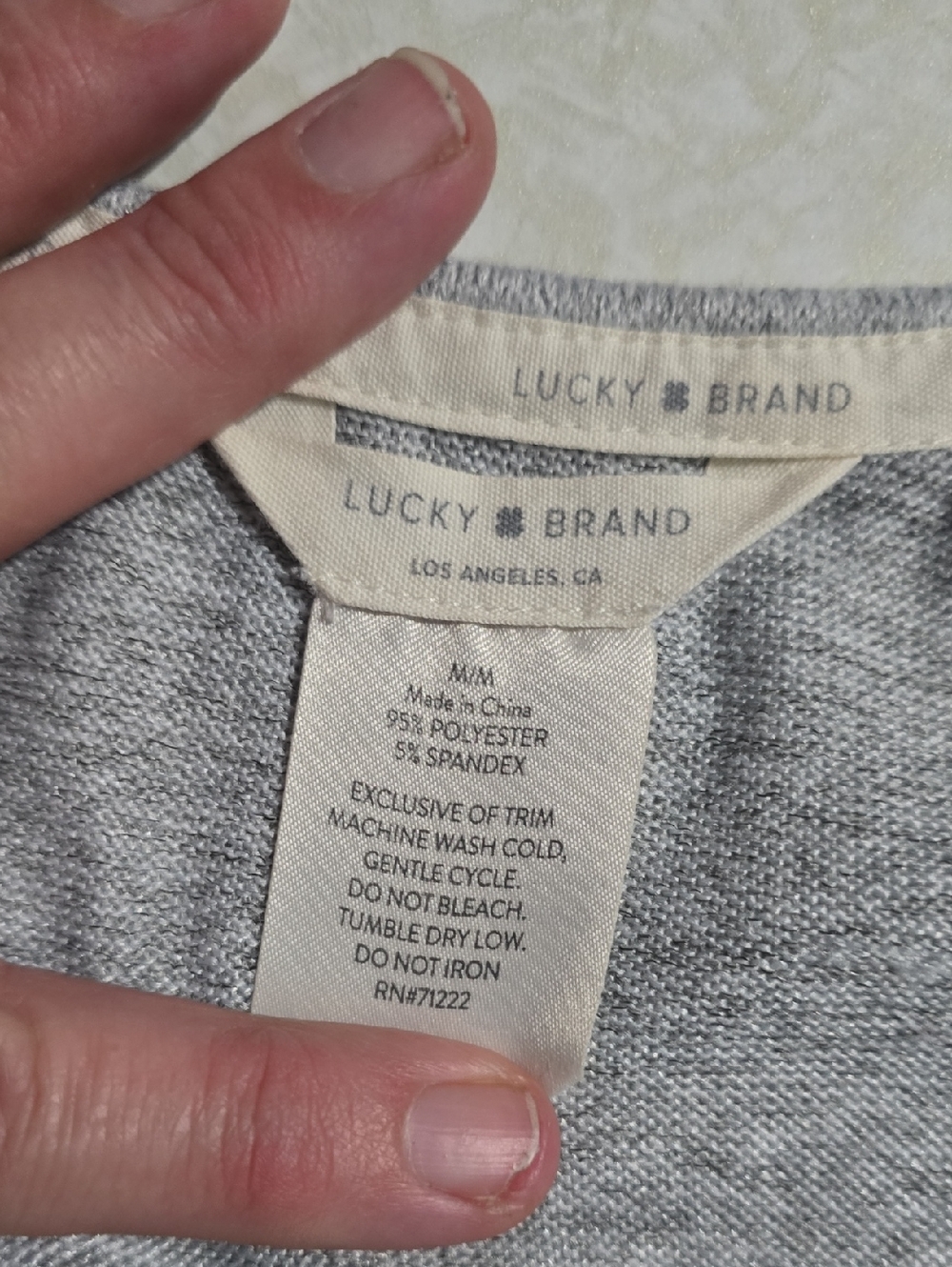 Lucky Brand Gray‎ to Navy Ombre Short Sleeve Tee Size Medium - Picture 2 of 11